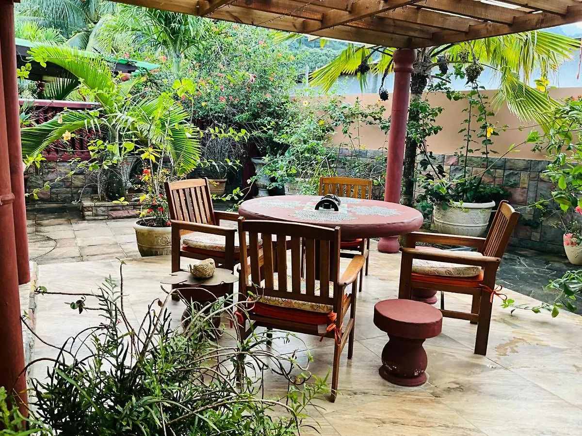 Apartment Effie Mountain View Coco Villa Misere