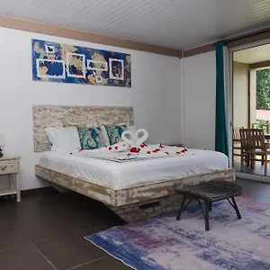 Auguste Apartment